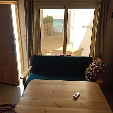 Sea Breeze Beach Studio